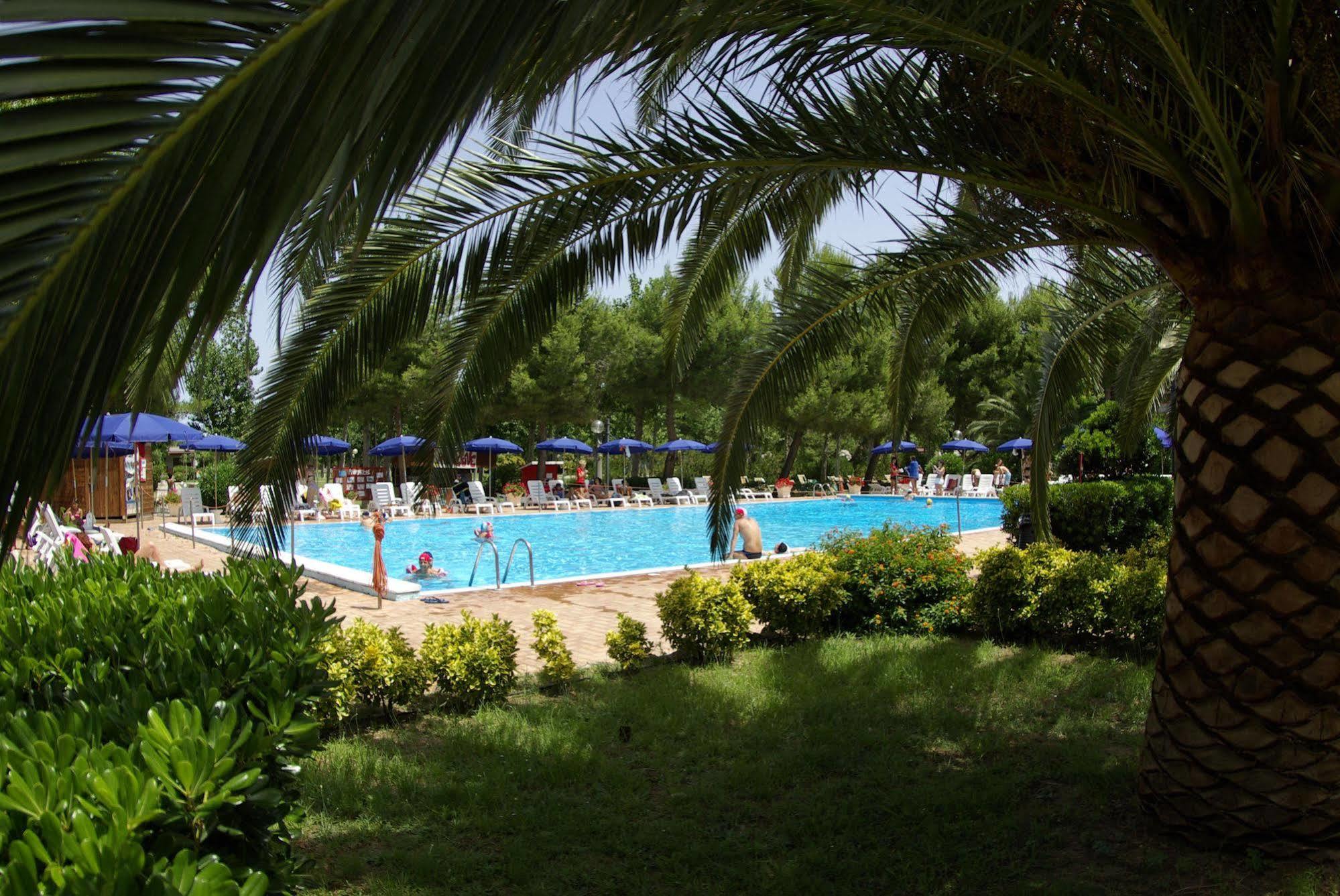 Villaggio Albatros Resort Lesina Kültér fotó