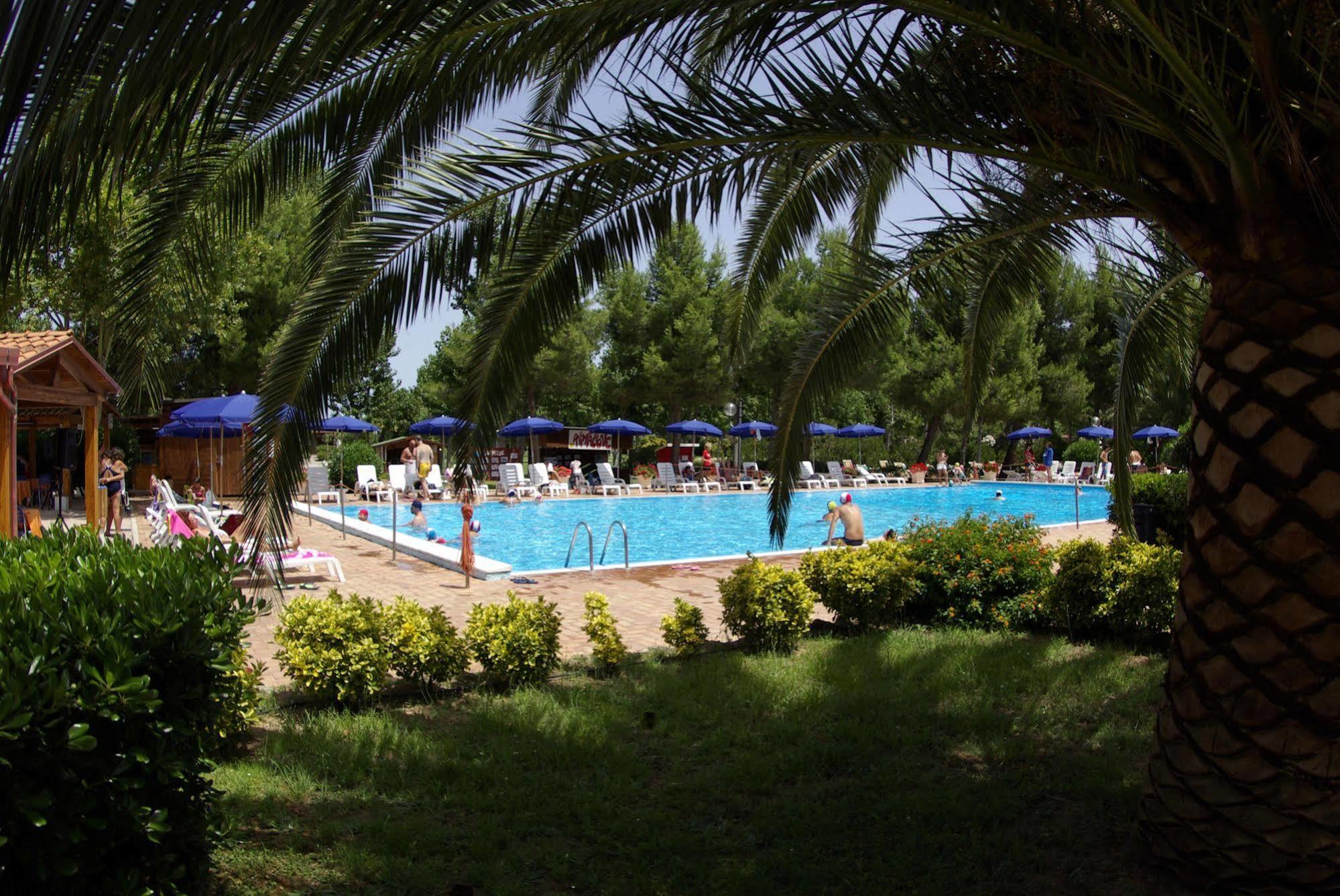 Villaggio Albatros Resort Lesina Kültér fotó